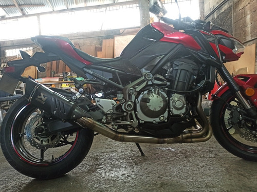Imagen 4 de 4 de Escape Universal Akrapovic M1 Negro Con Fibra De Carbono