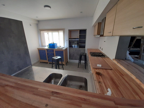 Imagen 13 de 30 de Chalet De 5 Ambientes - Barrio San Benito
