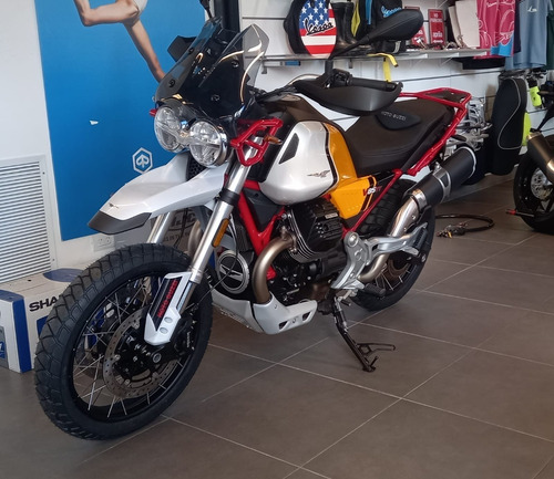 Imagen 10 de 12 de Moto Guzzi V85 Tt