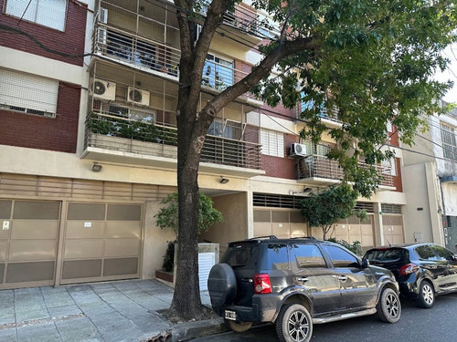 Venta Monoambiente Con Balcon Muy Luminoso Flores