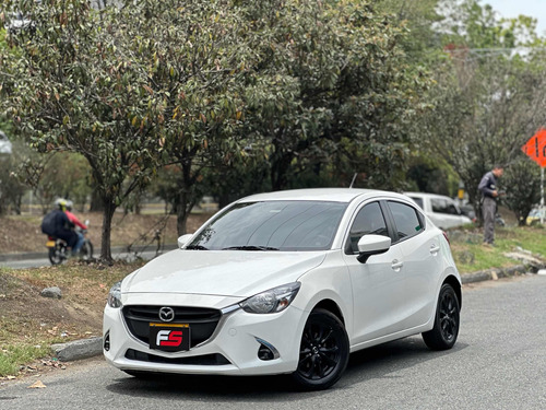 Mazda 2 1.5 Touring