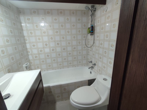 Arriendo Departamento Colón Con Tobalaba