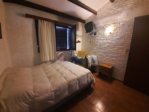 Hermosa Casa Ubicada Estratégicamente En El Barrio De San Rafael- Ref: 2075