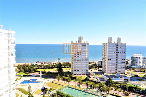 Imagen 12 de 23 de Apartamento En Mansa, 2 Dormitorios
