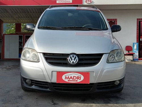 Imagem 2 de 9 de Volkswagen Spacefox Route 1.6 8v