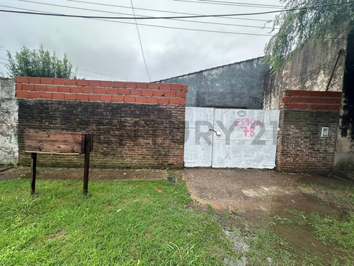 Lote En Venta O Casa A Reciclar Tigre Centro