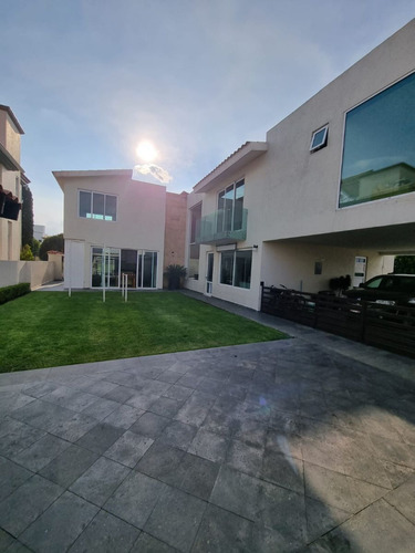Casa En Venta O Renta En El Mesón, Calimaya 4 Recamaras 520 M2 Construccion
