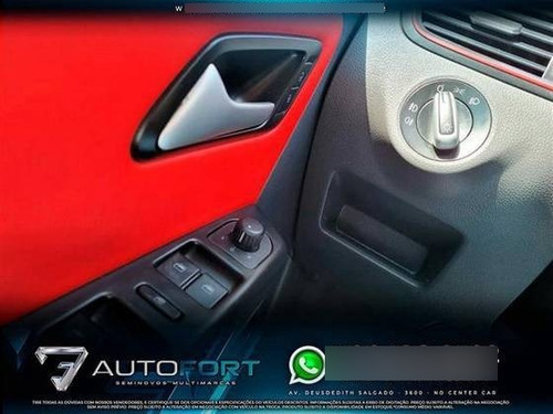 Imagem 8 de 15 de Volkswagen Fox 1.6 Msi Pepper 16v Flex 4p Manual