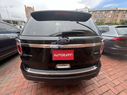 Ford Explorer LIMITED SEC 2,3 4X4 7P