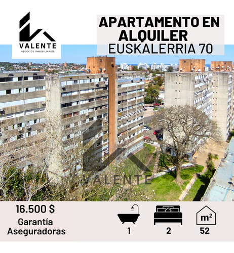 En Alquiler - Apartamento En Ph De 52 M² En Malvín Norte, Complejo Euskalerria 70. 10º Piso(vista Hermosa).
