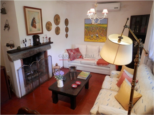 Alquiler Temporario De Casa 3 Dormitorios En Rincón Del Indio, Punta Del Este. - Ref: 2393