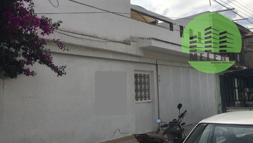Casa En Venta En Col. Iv Centenario