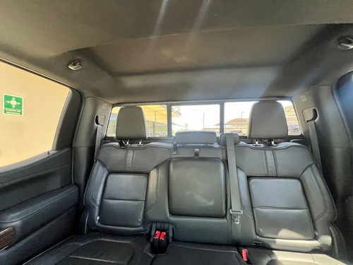 Chevrolet Cheyenne 6.2 V8 Doble Cabina High Country 4x4 At