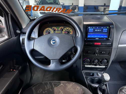 Fiat Palio 1.8 MPI ADVENTURE WEEKEND 8V FLEX 4P MANUAL