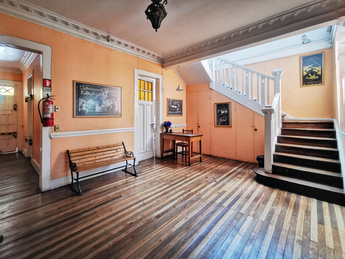 Se Arrienda 2 Y 3 Piso De Gran Casa Comercial En Recoleta