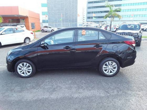 Imagem 9 de 10 de Hyundai Hb20s 1.6 Comfort Plus 16v Flex 4p Automático