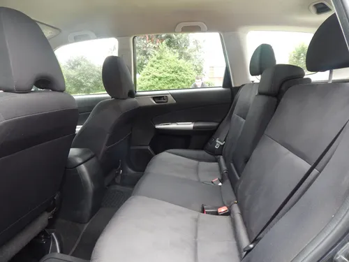 Subaru Forester 2.0 AT 4X2