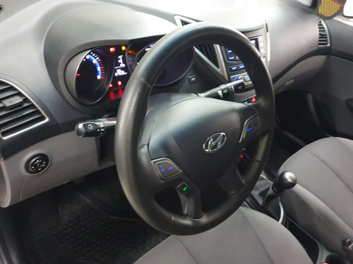 Hyundai HB20S HB20S C.PLUS/C.STYLE1.0 FLEX 12V MEC. 4P