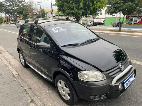 Imagem 5 de 11 de Volkswagen Crossfox 2007