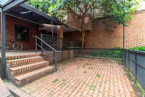 Edificio En Venta En Las Nieves. Cod V18519