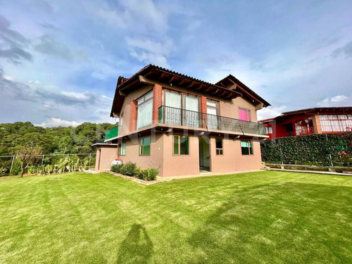 Casa En Venta, Cerro Colorado, Valle De Bravo, Estado De México