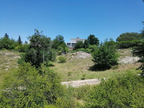 Córdoba-v. Del Lago-c. Paz-150mts. Lago-3 Terrenos 753m2/2250m2-c/uno U$s 35.000 (escucho Ofertas)