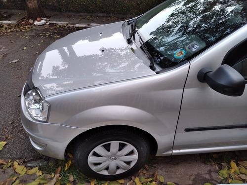 Renault Logan 1.0 Autentique 16 V 4p