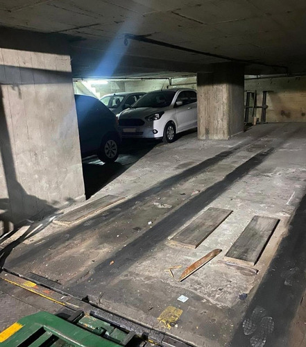Venta Cochera En Av Corrientes