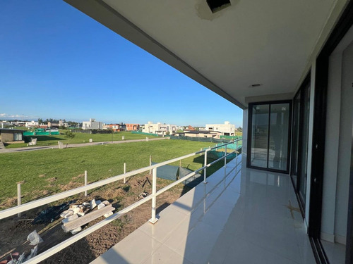 Venta Casa A Estrenar 3d -country Viento Sur