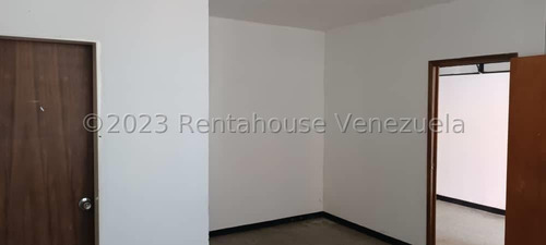 Imagen 17 de 30 de Casas Comerciales En Alquiler Zona Centro Barquisimeto, Código 23-25929, Nds 28/03
