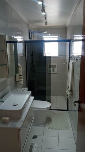 Apartamento 02 Dormitórios ,bairro Guilhermina. - Sil422