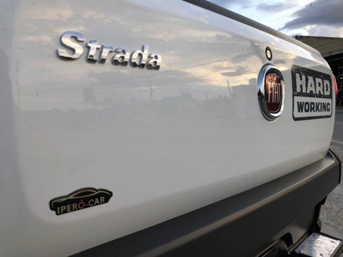 Imagem 5 de 10 de Strada 1.4 Mpi Hard Working Cs 8v Flex 2p Manual