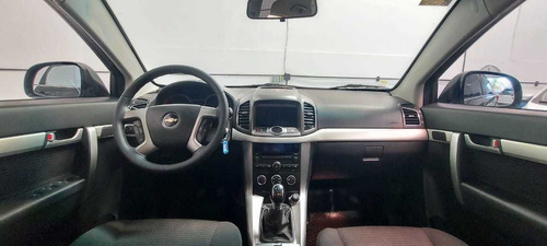 Imagen 4 de 15 de Chevrolet Captiva 2016 2.4 Ls Mt Fwd 167cv