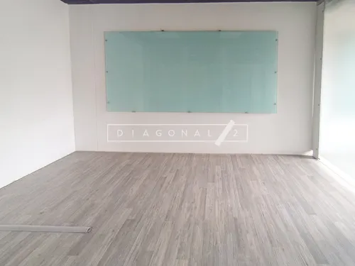 Oficina En Arriendo En Santa Bárbara