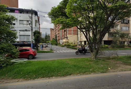 Lote En Venta En Conquistadores. Cod V12088