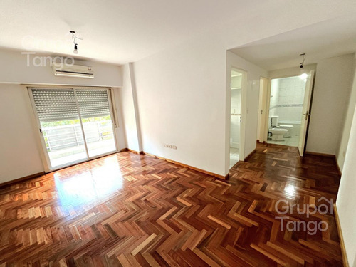 Venta Departamento Semipiso Apto Credito Villa Urquiza Remodelado