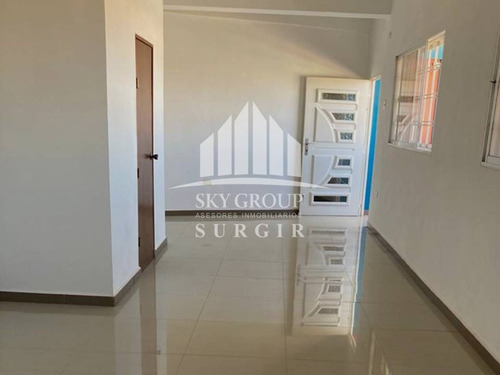 Imagen 2 de 7 de Local En Puerta Maraven Sgl-037