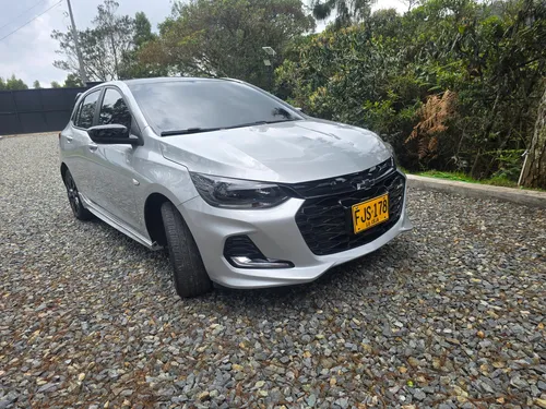 Chevrolet Onix 1.0T Rs Mt