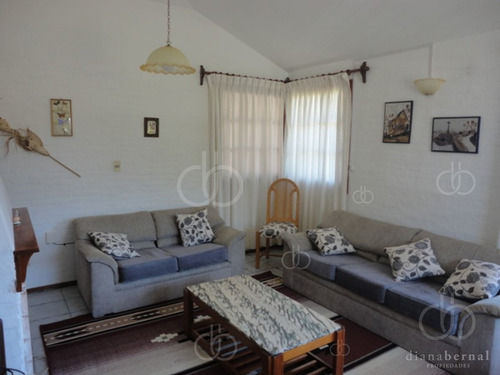 Imagen 3 de 30 de Punta Del Este, Chalet Con Gran Capacidad.