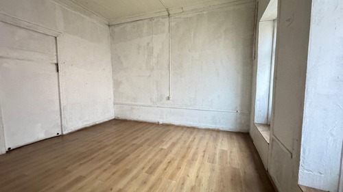 Arriendo Amplia Casa Cercana Al Centro De Curicó