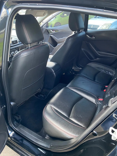 Mazda 3 2.0 Sport Touring