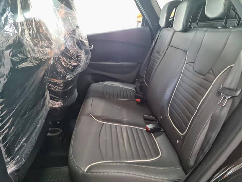 Imagem 10 de 12 de Renault Captur 2.0 16v Hi-flex Intense Automático