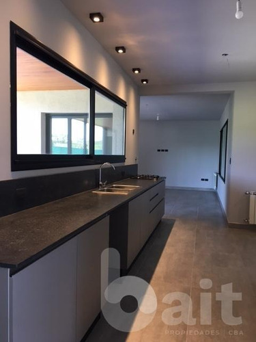 Imagen 3 de 19 de Venta Casa Valle Escondido Santina Norte A Estrenar C/3 Dormitorios, Una Planta, Con Pileta.