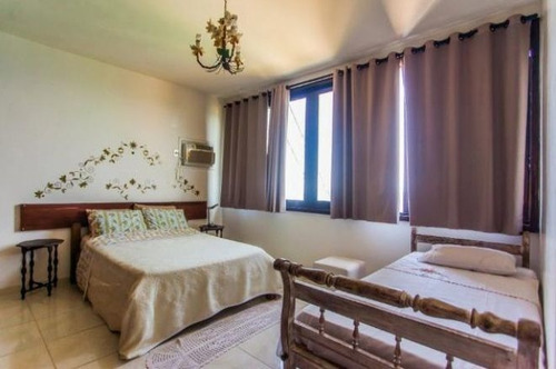 Linda Casa Com Vista Mar Na Estrada Do Vidigal, 4 Quartos, 2 Vagas, 800 M2, Lazer - 16103
