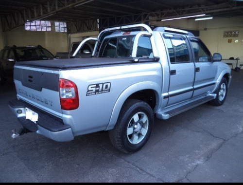 Imagem 3 de 3 de Chevrolet S10 2010 2.4 Executive Cab. Dupla 4x2 Flexpower 4p