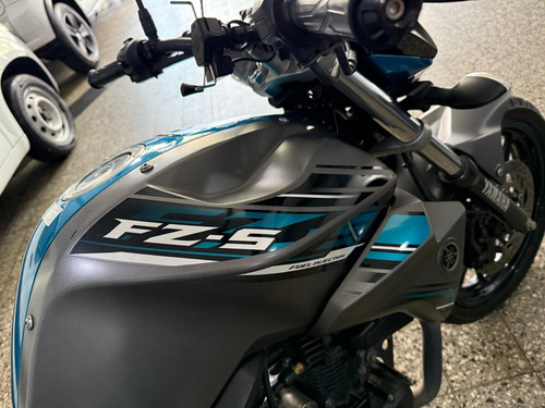 Yamaha Fz-s