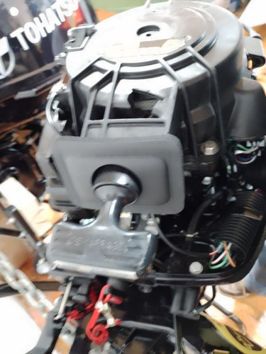 Imagen 13 de 15 de Motor Marino Fuera De Borda Tohatsu 9.8 Hp Cuatro Tiempos