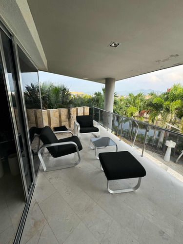 Se Ofrecen Alquiler Espectacular Casa En Las Villas