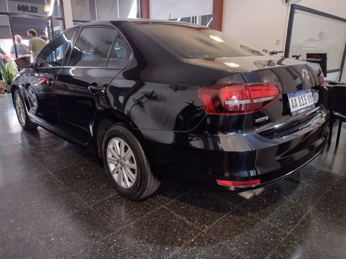 Volkswagen Vento 2.0 Advance Summer Package 2017 Guerra Auto