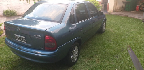 Chevrolet Corsa Classic 1.6 Gl Aa Super 2005